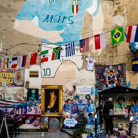 La Maison Toledo نابولي